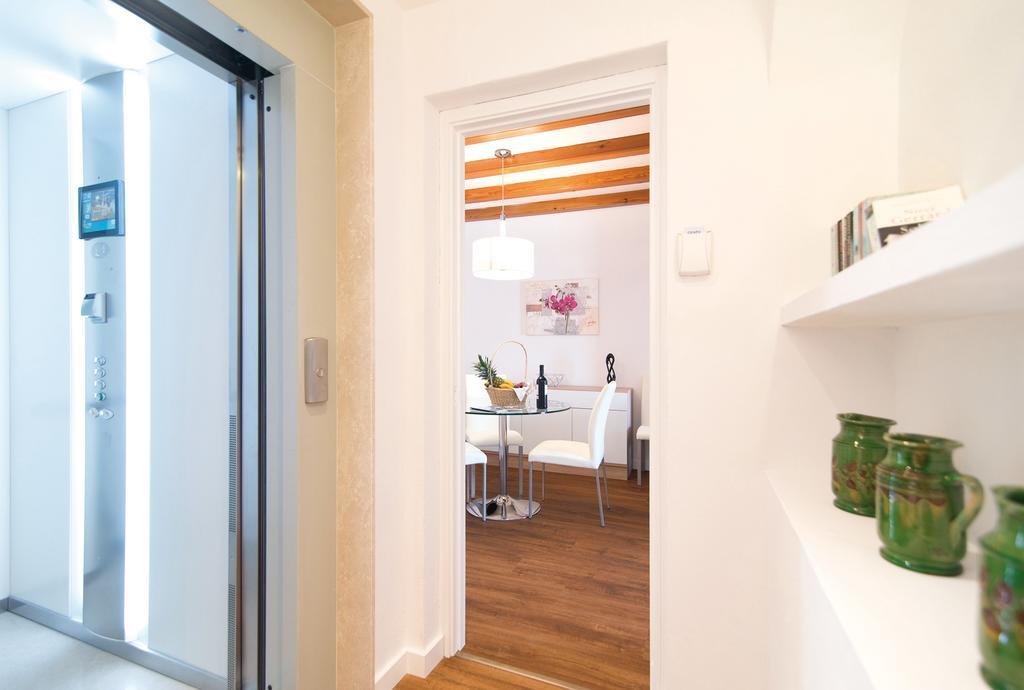 Apartamentos Miramar Port de Pollença Exteriör bild