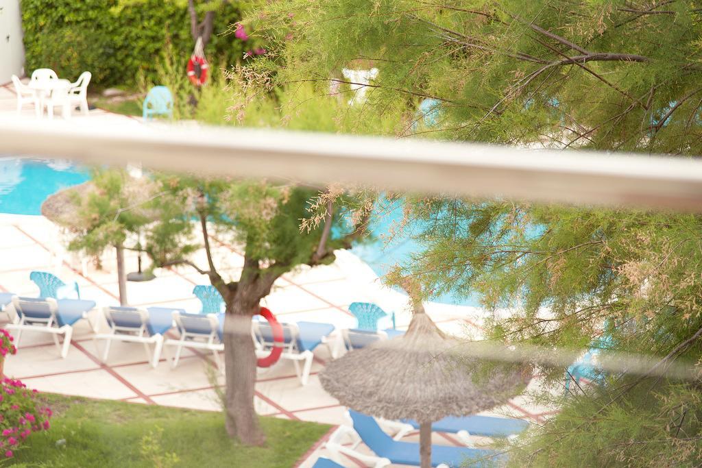 Apartamentos Miramar Port de Pollença Exteriör bild